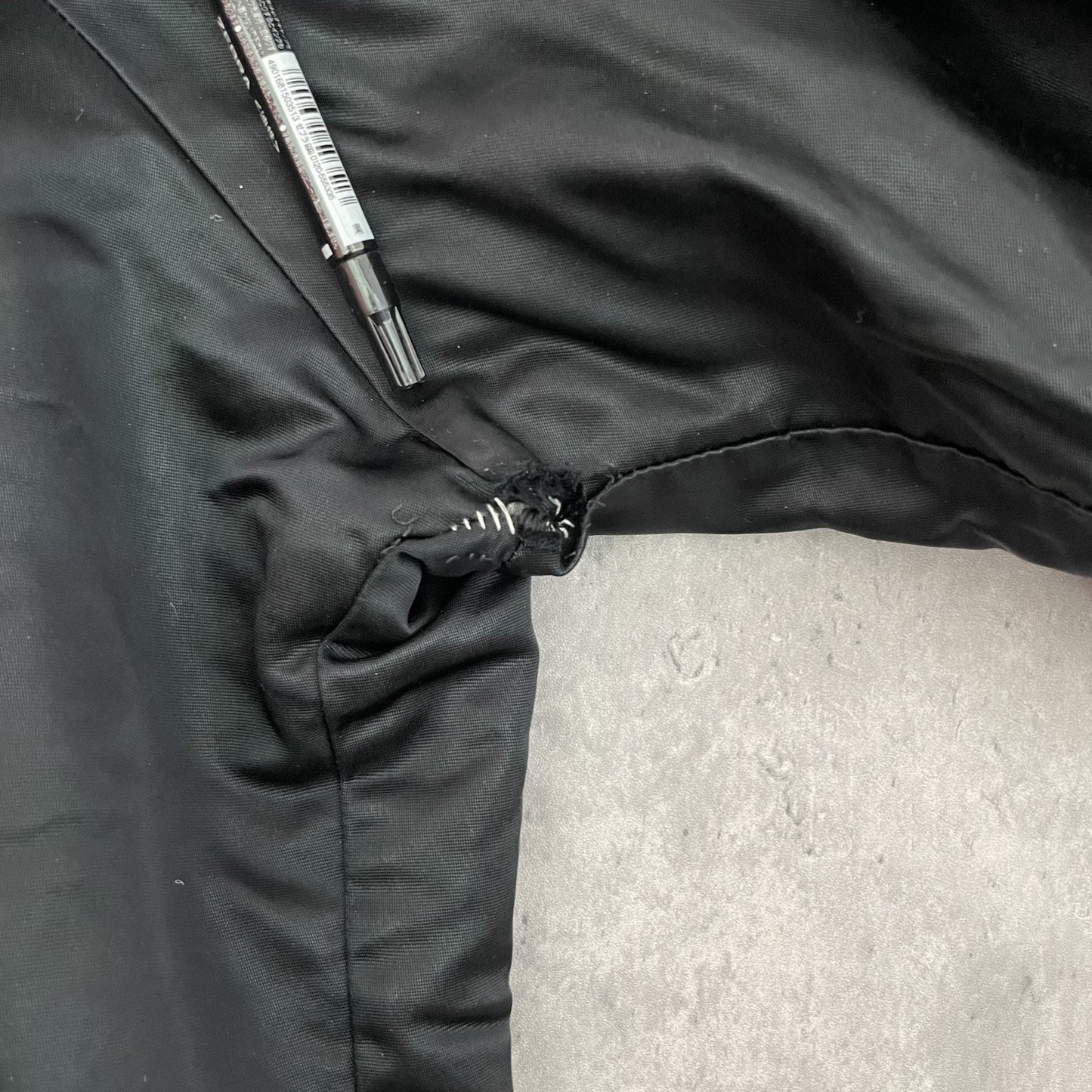 80s vintage 古着 USA製 ナイロンスタジャン 刺繍 ナイロンジャケット キルティング ブラック メンズ