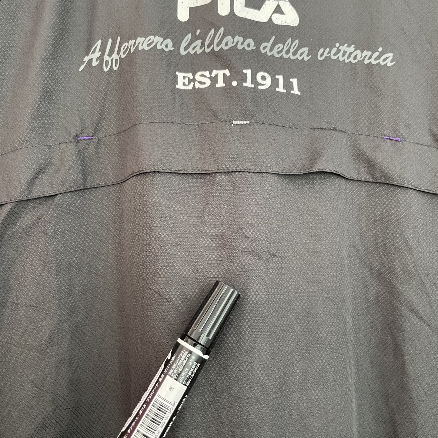 00s vintage 古着 ビンテージ フィラ FILA ナイロンジャケット ウィンドブレーカー ロゴ刺繍