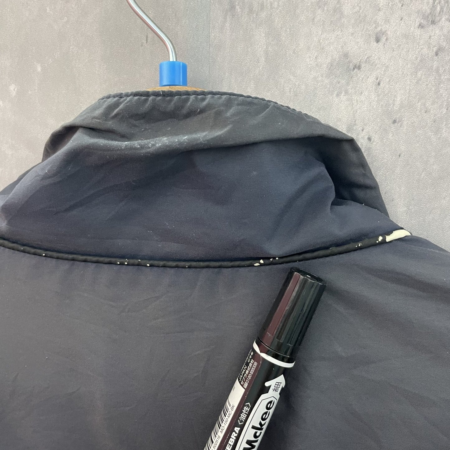 00s vintage 古着 ビンテージ ヘリーハンセン HELLYHANSEN ナイロンジャケット ワンポイントロゴ アウトドア