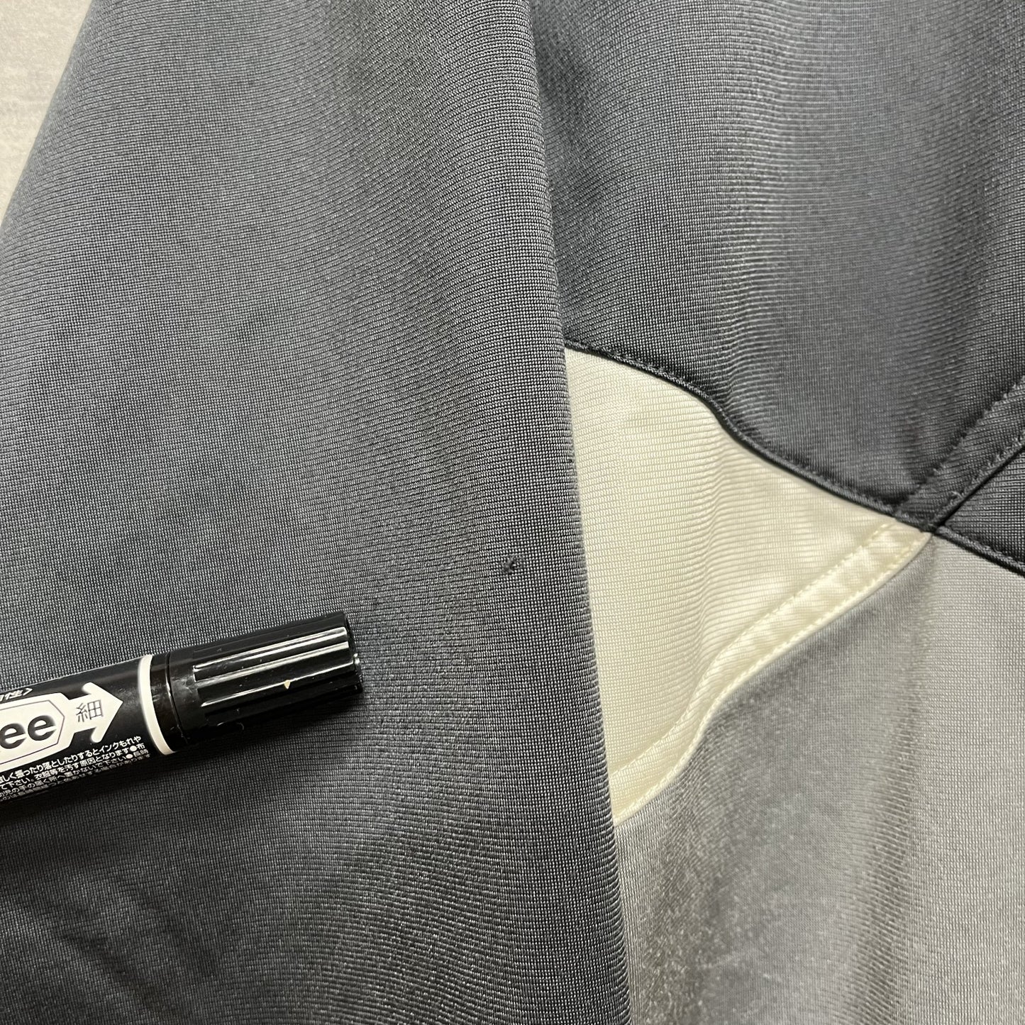 00s vintage 古着 ビンテージ アディダス adidas トラックジャケット スポーツブランド ロゴ刺繍 ジャージ ストリート