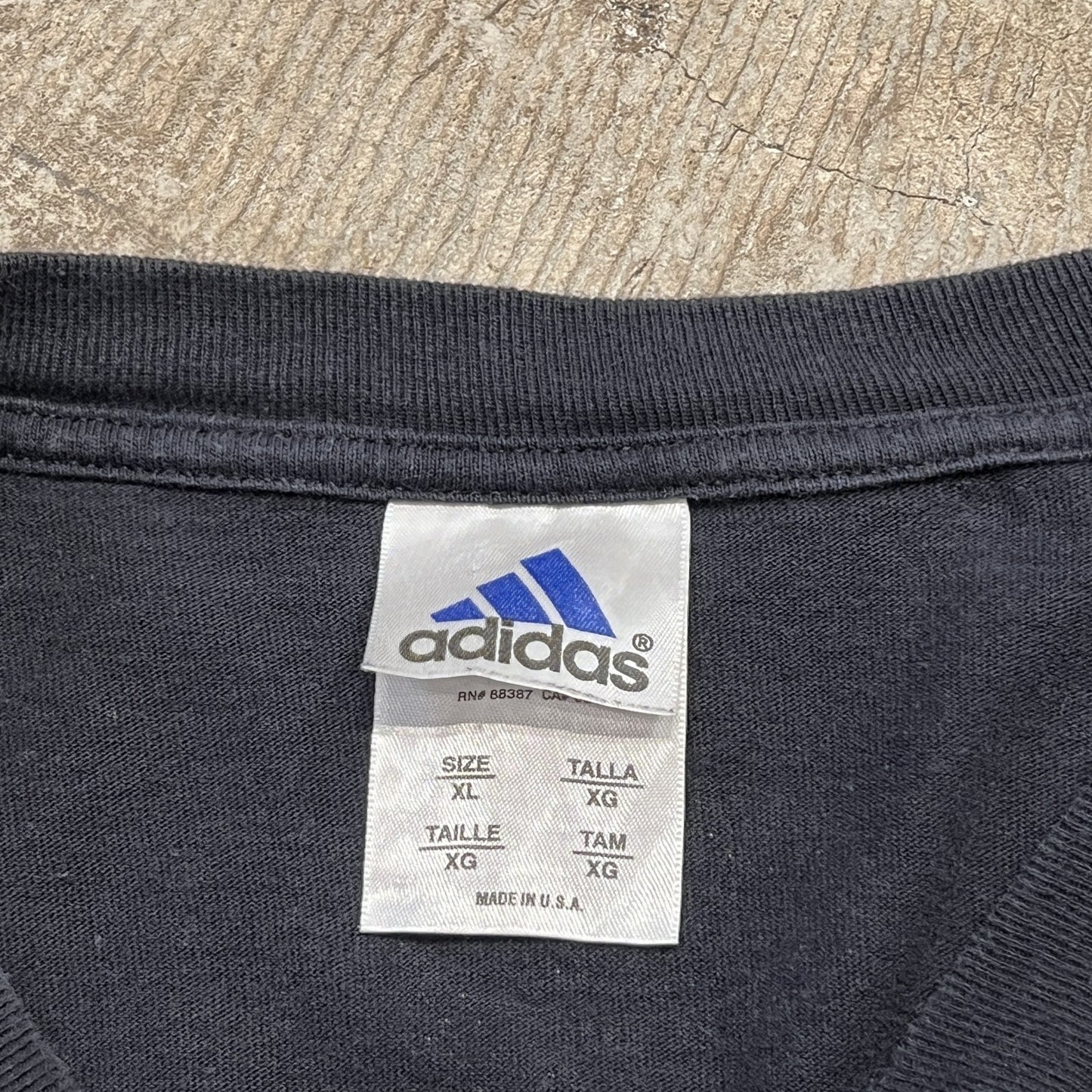 90s adidas BASKETBALL ロングスリーブT USA製 センタープリント