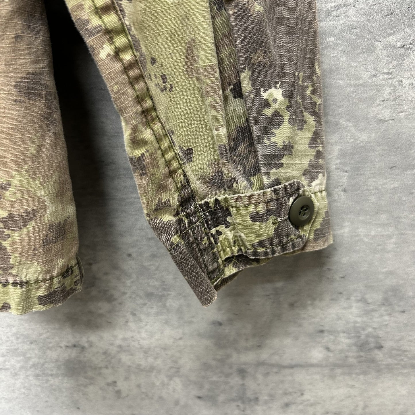 イタリア軍 古着 ミリタリー ビンテージ フィールドジャケット ARMY BDV vintage ビンテージ