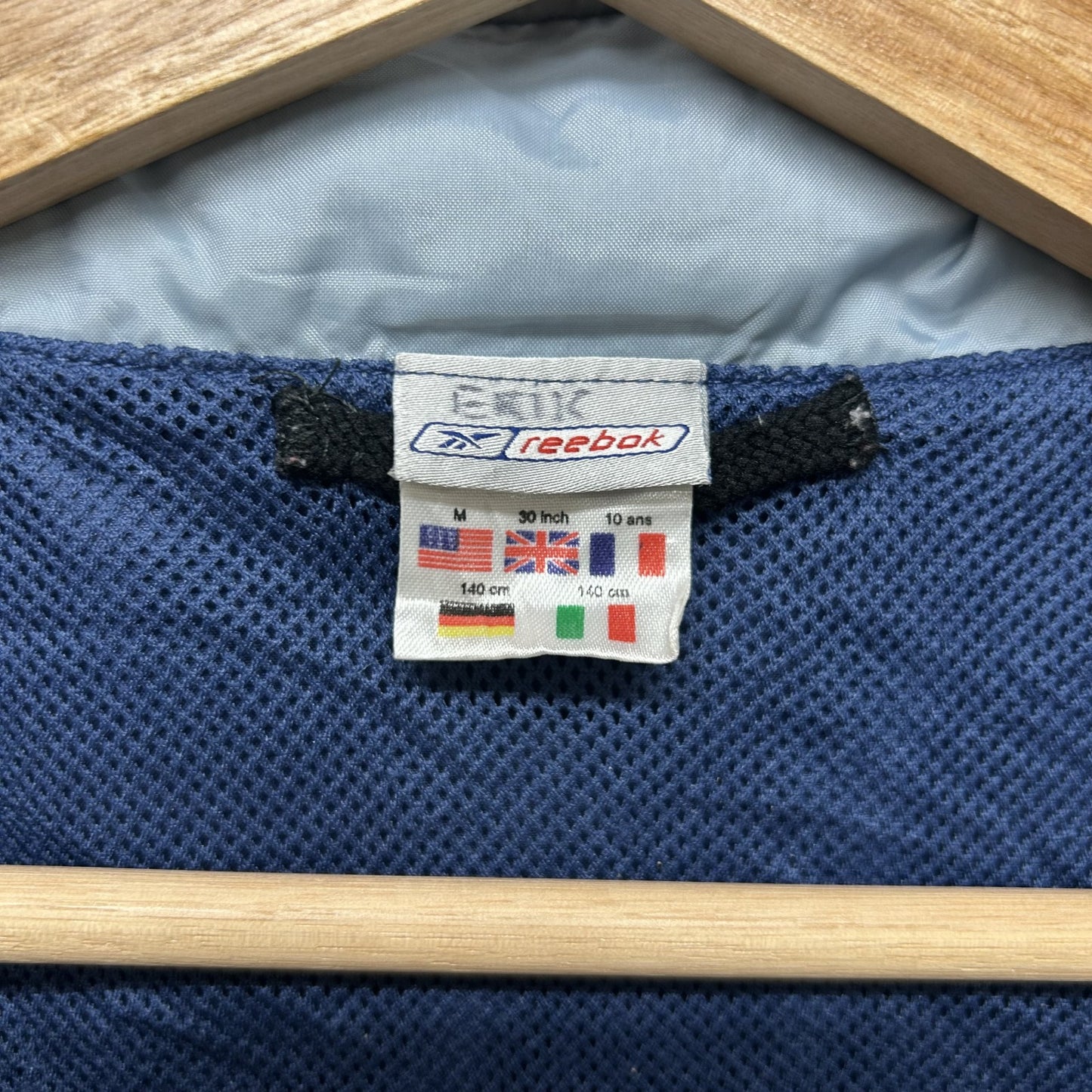 90s vintage 古着 ビンテージ リーボック ナイロンジャケット 万国旗タグ Reebok