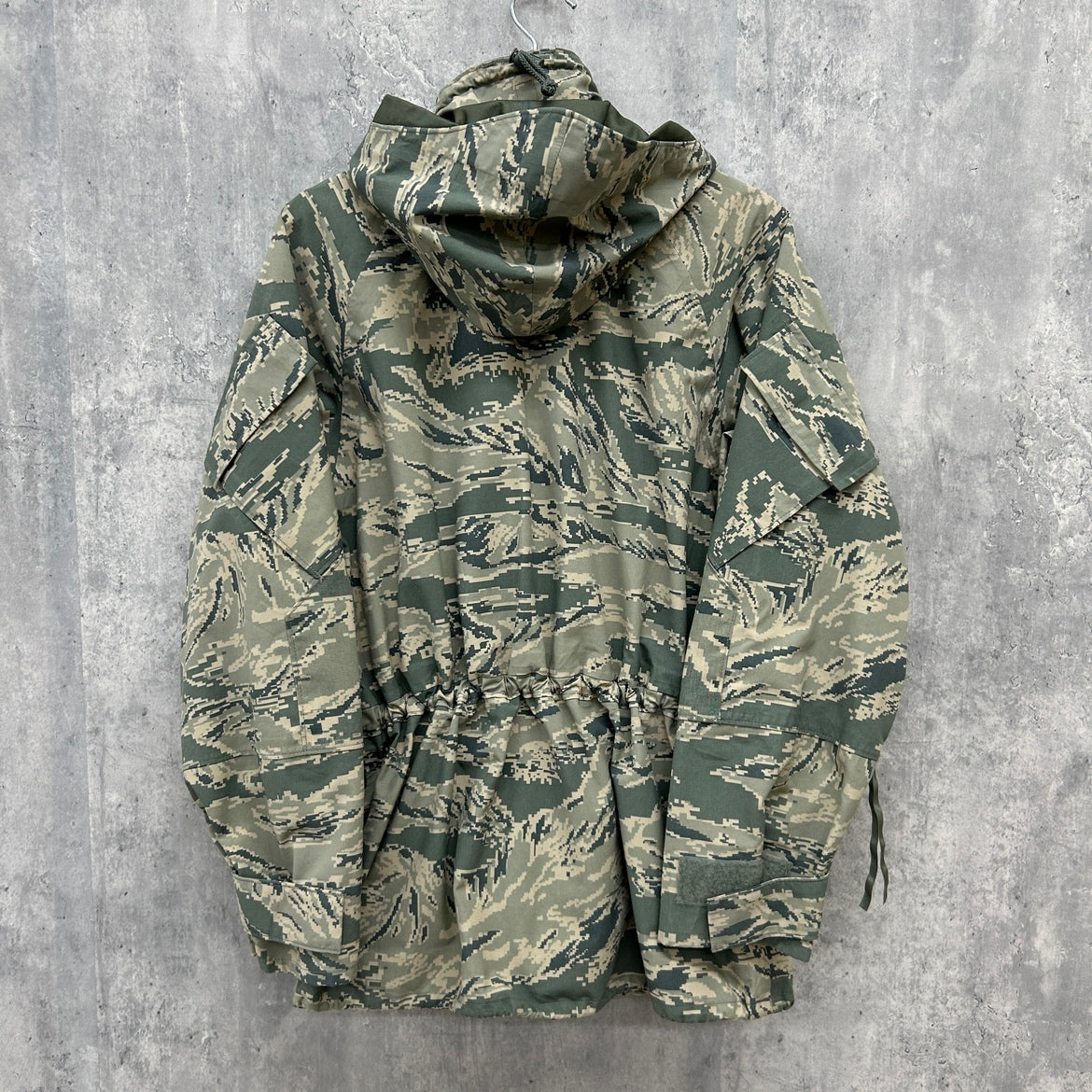 USA製 U.S.ARMY APECS PARKA GORE-SEAM デジカモ ピクセル ミリタリージャケット ナイロン 古着 ビンテージ M相当