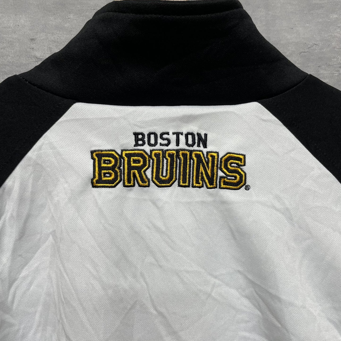 00s vintage 古着　ビンテージ　NHL BOSTON BRUINS ホッケー　チーム　ナイロンジャケット　トラックジャケット