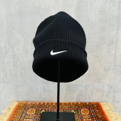 NIKE ナイキ ニット帽子 スウッシュ刺繍 黒 古着