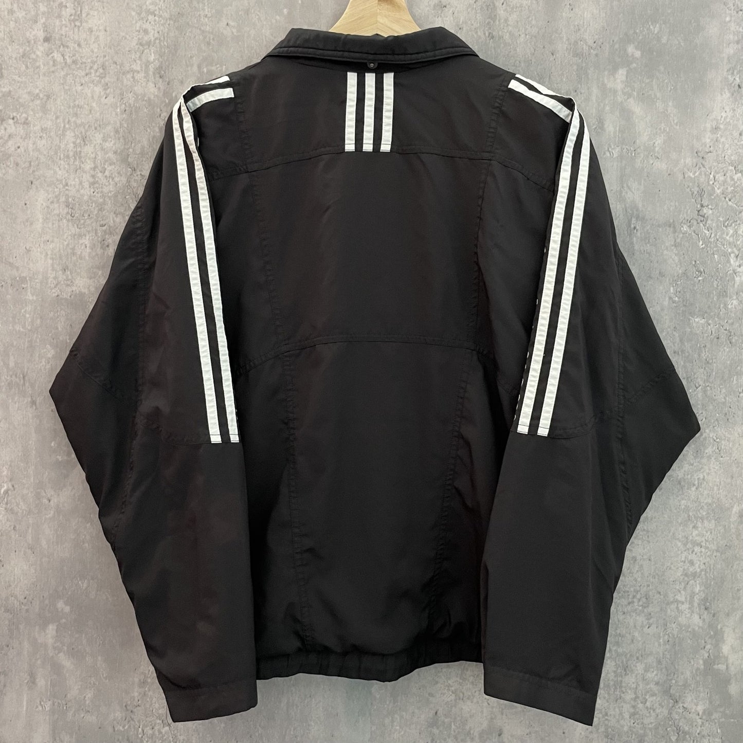 90s vintage 古着　ビンテージ　adidas ナイロンジャケット　テック　フルジップ　ドローコード