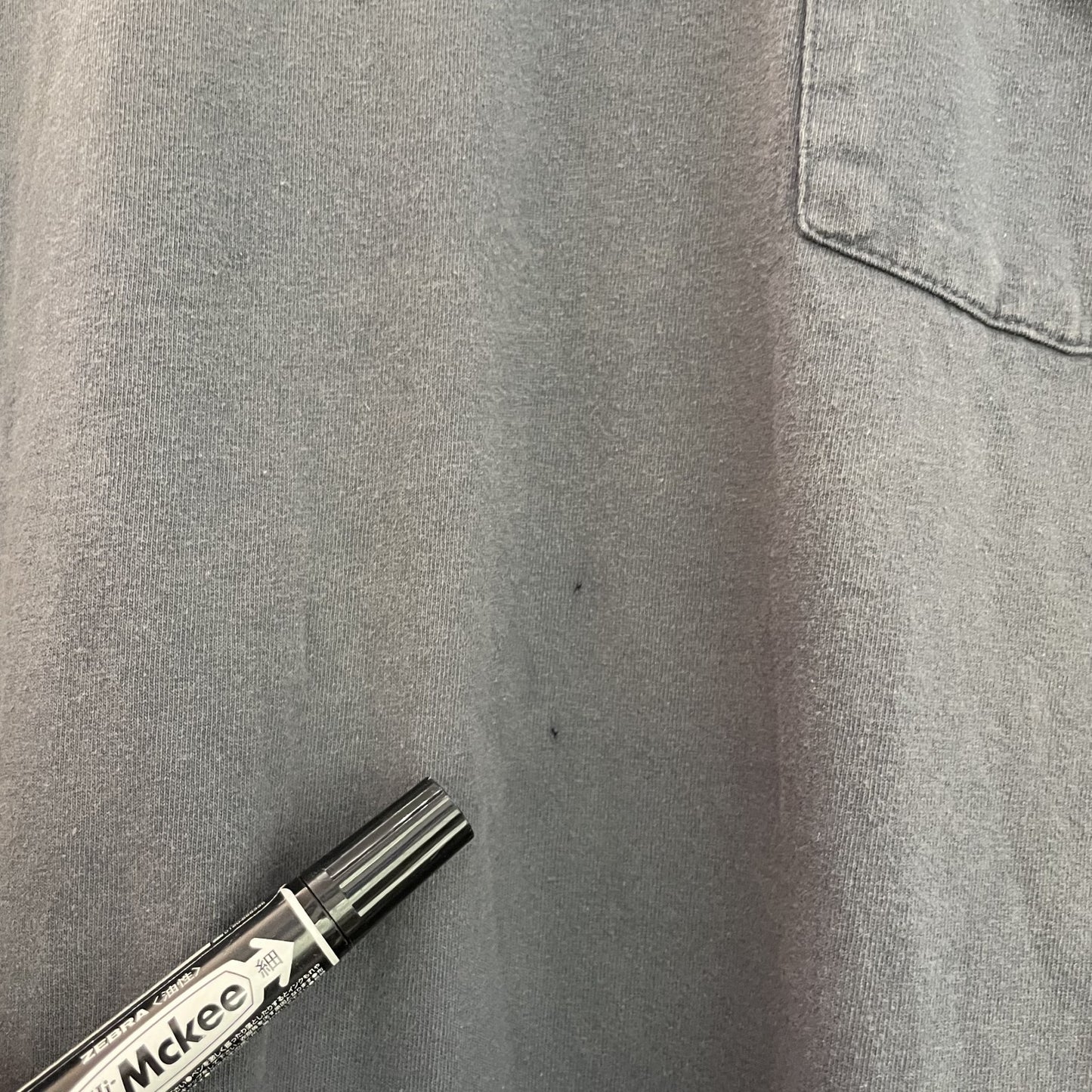 00s vintage 古着　ビンテージ　カーハート　Carhartt Tシャツ　ワンポイントロゴポケット　ストリート　スケーター　グレー