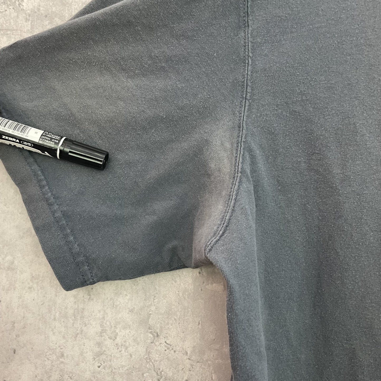 00s vintage 古着　ビンテージ　カーハート　Carhartt Tシャツ　ワンポイントロゴポケット　ストリート　スケーター　グレー