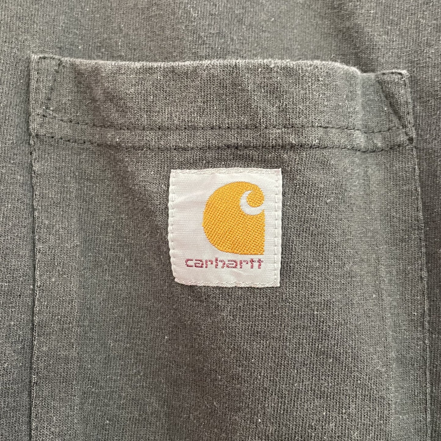 00s vintage 古着　ビンテージ　カーハート　Carhartt Tシャツ　ワンポイントロゴポケット　ストリート　スケーター　ブラック