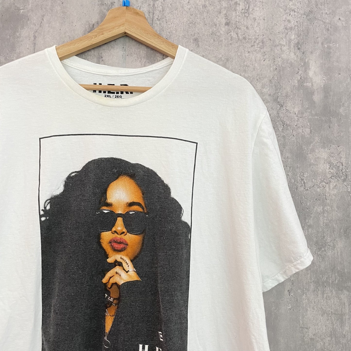 00s vintage 古着　ビンテージ　HER Tシャツ　ミュージシャン　プリント　オーバーサイズ　歌手