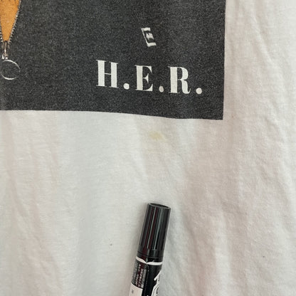 00s vintage 古着　ビンテージ　HER Tシャツ　ミュージシャン　プリント　オーバーサイズ　歌手