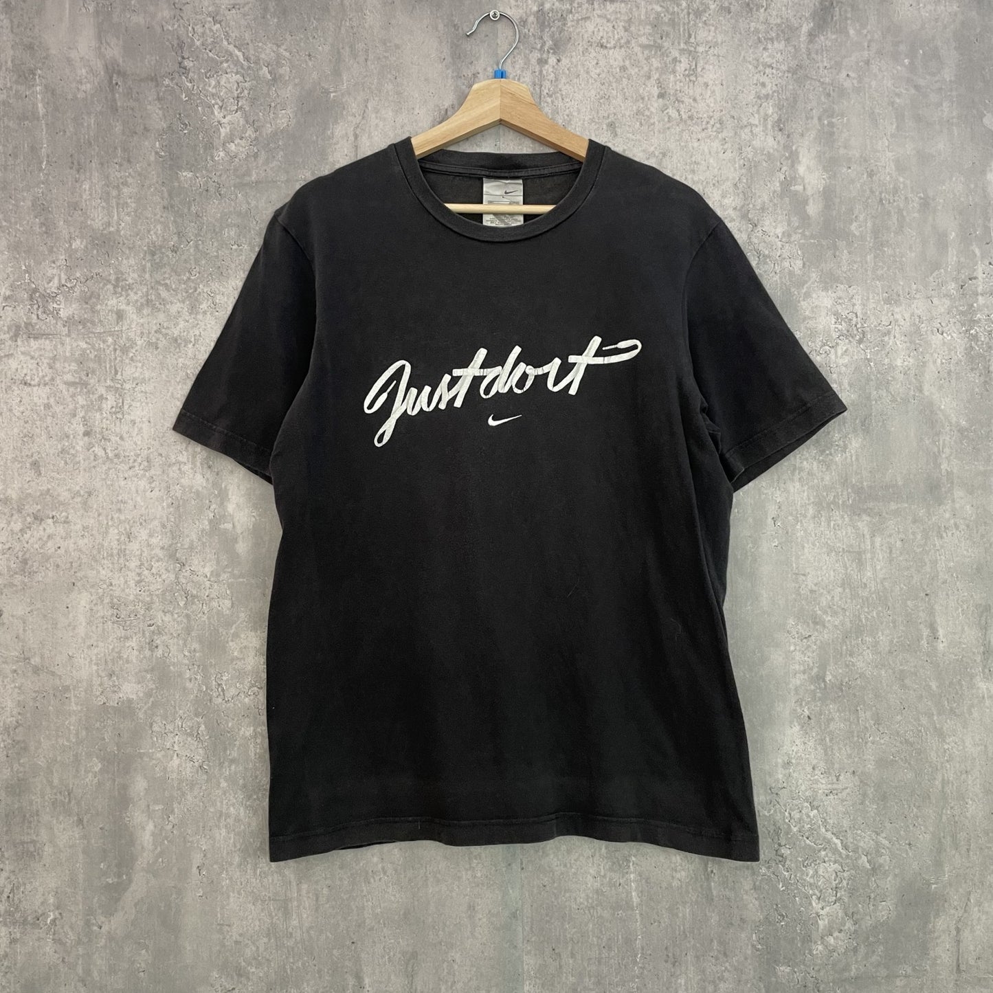 00s vintage 古着　ビンテージ　NIKE ナイキ　Tシャツ　刺繍ロゴ　スポーツ　ストリート　