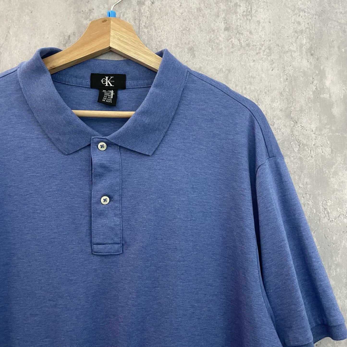00s vintage 古着　ビンテージ　カルバンクライン　Calvin Klein ポロシャツ　刺繍ロゴ　カジュアル