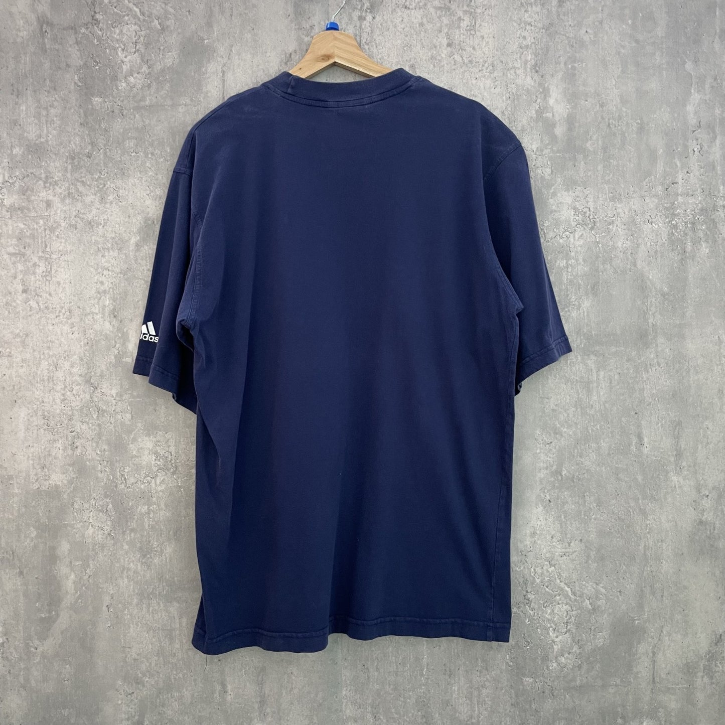 90s vintage 古着　ビンテージ　Adidas アディダス　ストリート　スケーター　ロゴ　Tシャツ　スポーツ　カジュアル