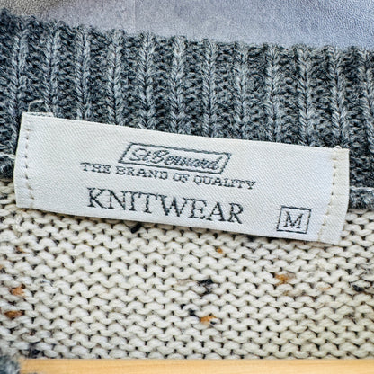 KNITWEA ニットセーター 総柄 Mサイズ 古着