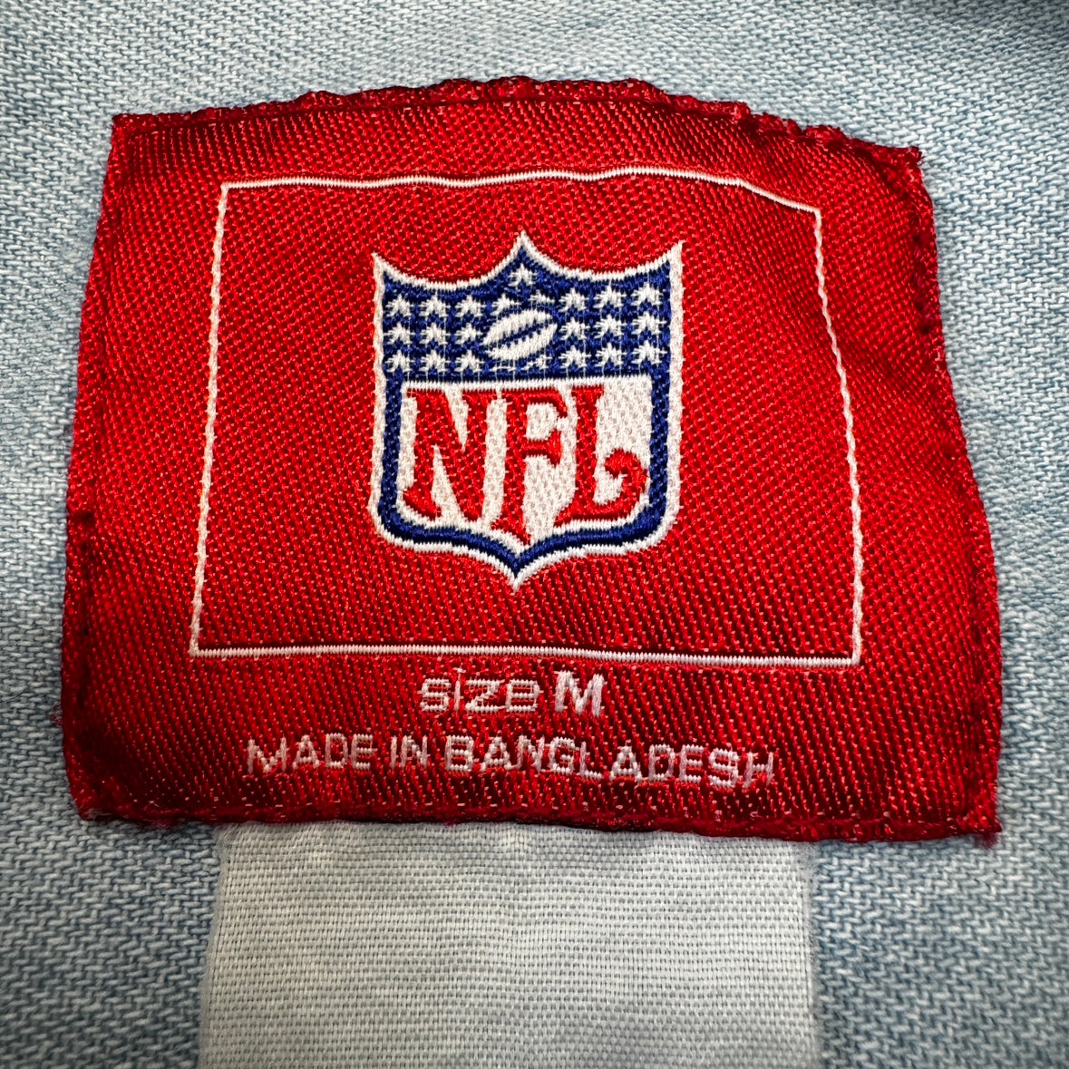 NFL Denver Broncosデンバー・ブロンコス ダンガリーシャツ デニム生地 ワンポイント刺繍 バングラデシュ製 M