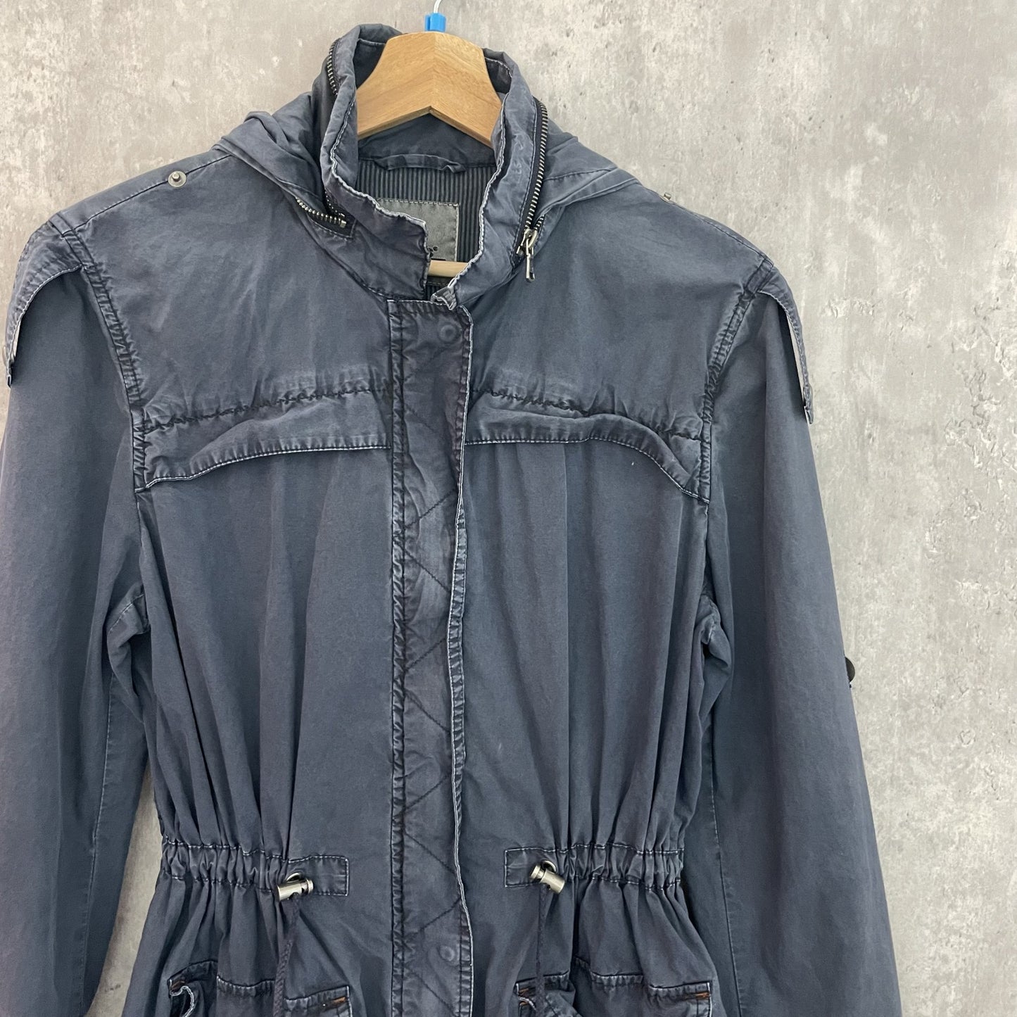 00s vintage 古着　ビンテージ　ミリタリー　Levi's リーバイス　ナイロンジャケット　ネイビー　ドローコード