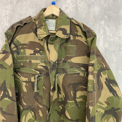 90s vintage 古着　ビンテージ　オランダ軍　フィールドジャケット　迷彩　カモ柄