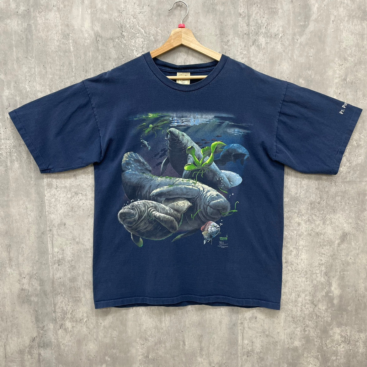 90s USA製 Wild Cotton BRIAN KALT 99 アートTシャツ マナティ 動物 アニマル 半袖 古着 ビンテージ ネイビー XL