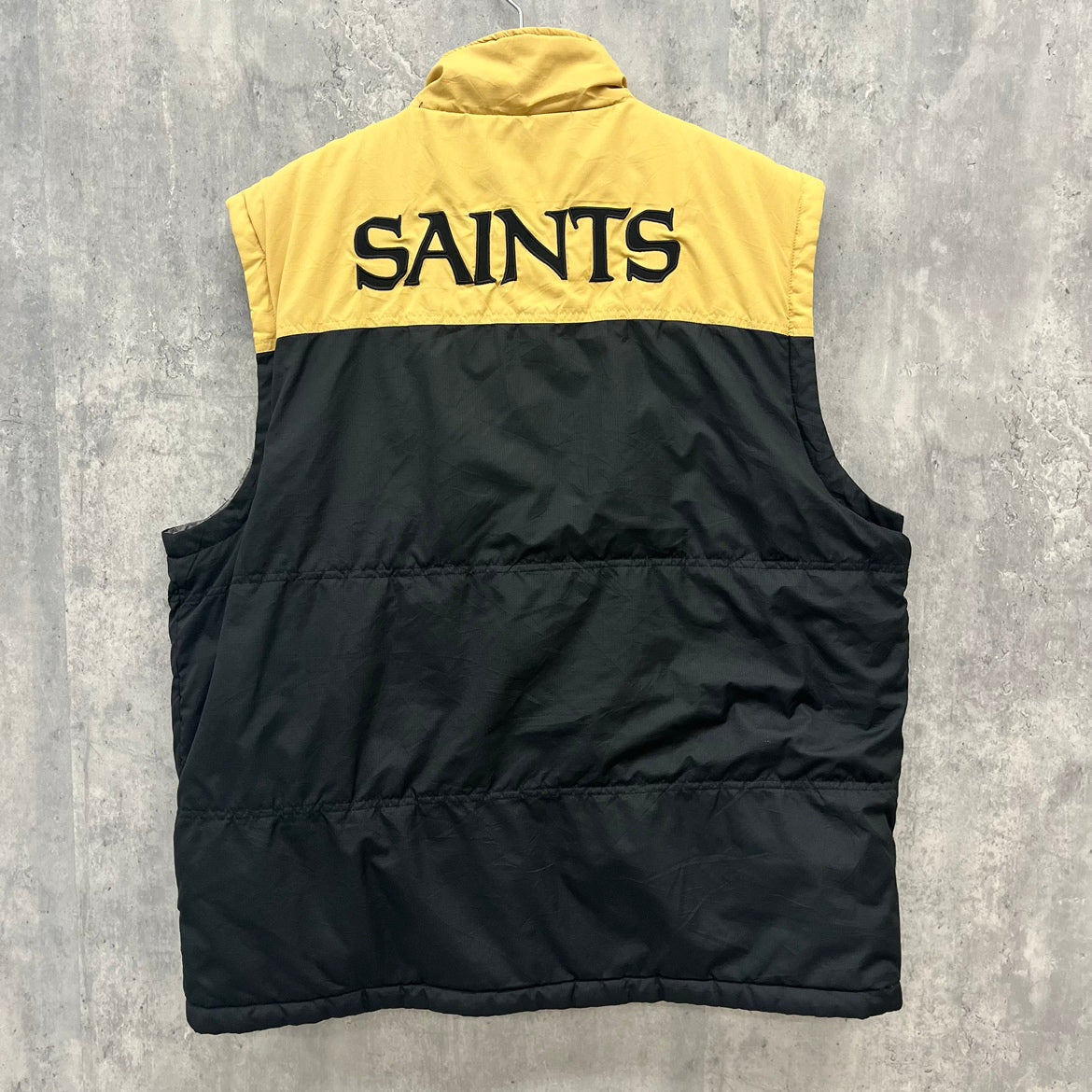 NFL NEW ORLEANS SAINTS リバーシブル中綿ベスト ニューオリンズ・セインツ ジャケット アウター 古着 ビンテージ L相当