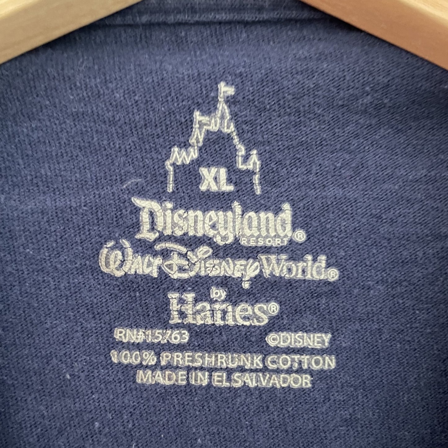 00s vintage 古着　ビンテージ　ディズニー　アニメ　ネイビー　Disneyland