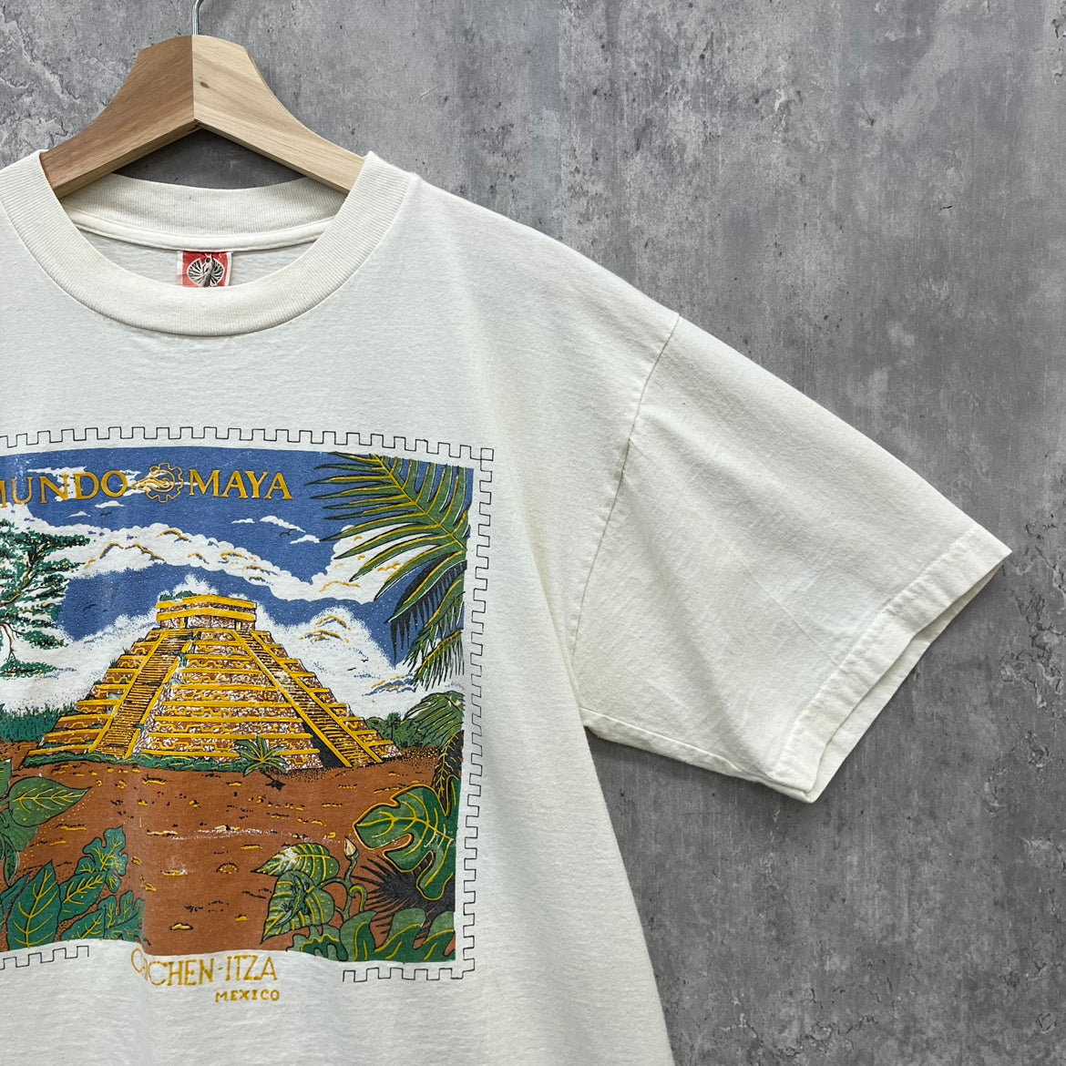 90s LANZA MUNDO MAYA マヤ文明 チチェン・イッツァ Tシャツ 半袖 古着 ビンテージ ホワイト L