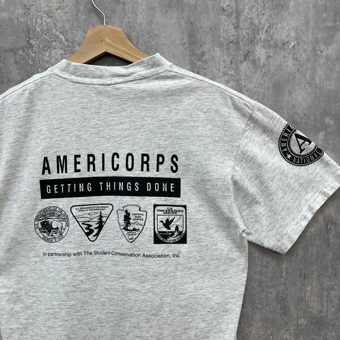 90s ONEITA SCA AmeriCorps Tシャツ 半袖 オニータ シングルステッチ 両面プリント 古着 ビンテージ グレー M