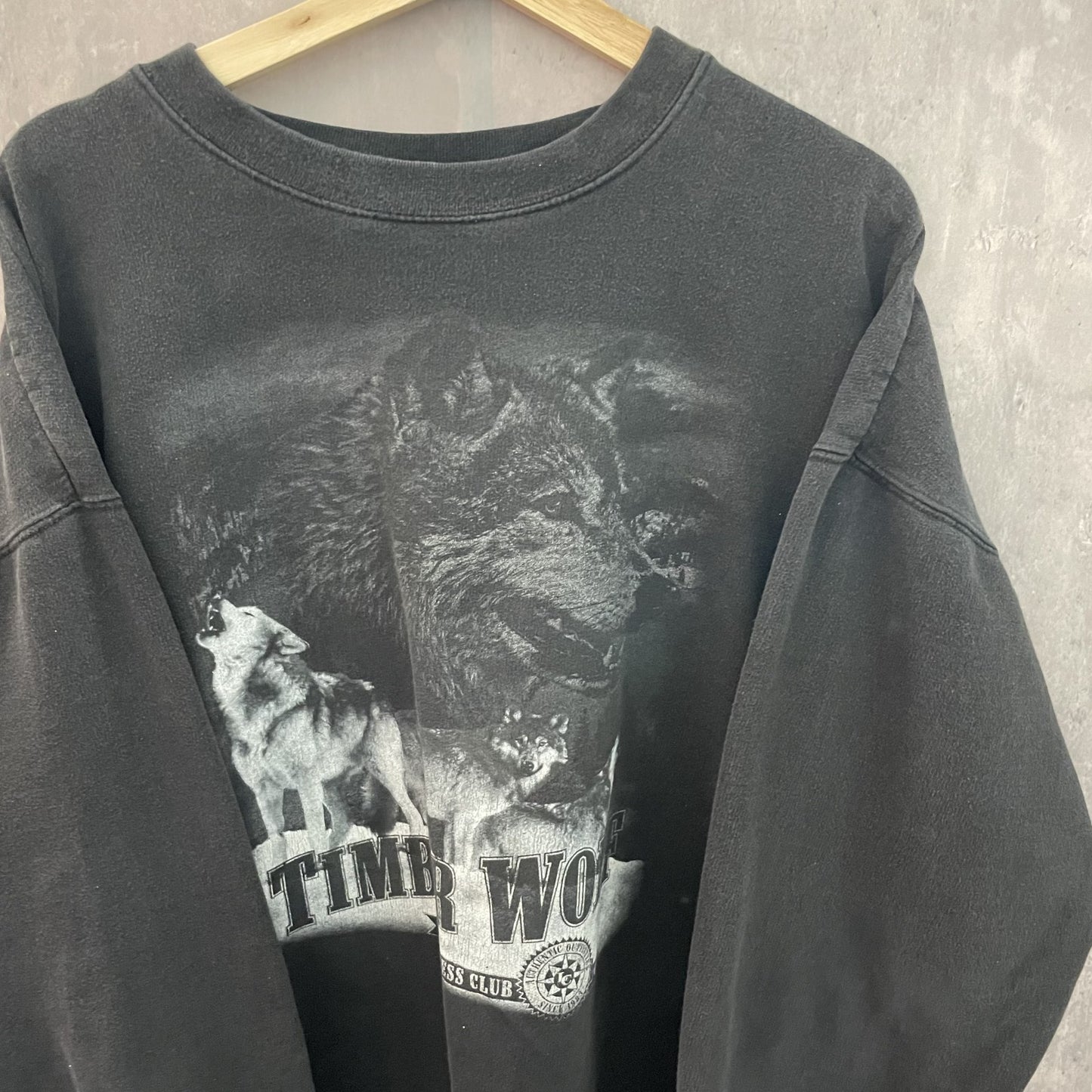 00s vintage 古着　ビンテージ　AMERICAN OUTDOORS アニマル　スウェット　TIMBER WOLF ウルフ　狼　スウェット