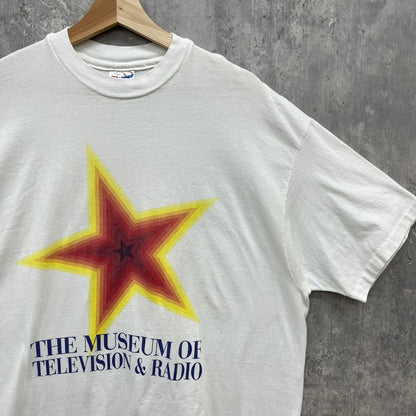 90s USA製 Hanes BEEFE-T THE MUSEUM OF TELEVISON＆RADIO 半袖Tシャツ 博物館