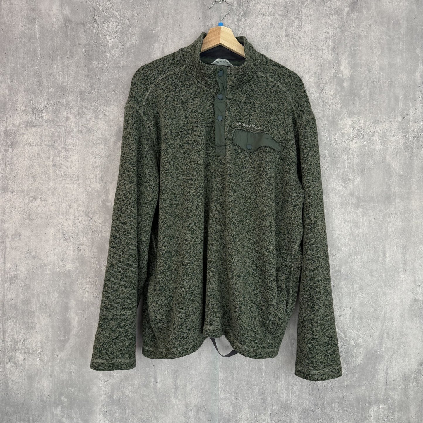 00s vintage 古着　ビンテージ　エディーバウアー　EddieBauer　フリースジャケット　カジュアル　ストリート　刺繍