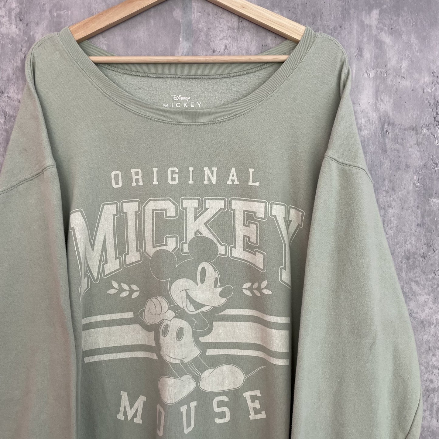 00s vintage 古着　ビンテージ　ディズニー　Disney カレッジスウェット　ミッキー　MICKEY プリント