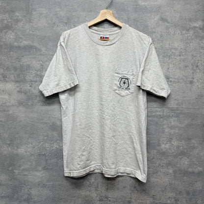 90s 00s vintage 古着　ビンテージ　BAYSIDE USA製　胸ポケット付き　ホワイト　バックプリント　