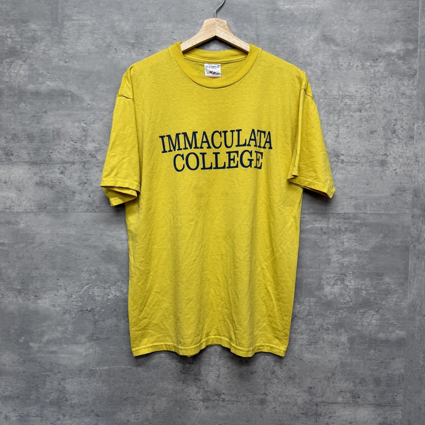 90s vintage 古着　ビンテージ　イマキュラータ大学　カレッジロゴ　イエロー　アメカジ　ストリート　スケーター
