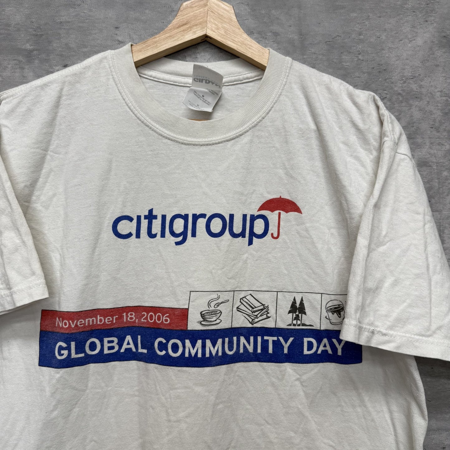 00s vintage 古着　ビンテージ　ギルダン　GILDAN Tシャツ　企業　カジュアル　ストリート　両面プリント