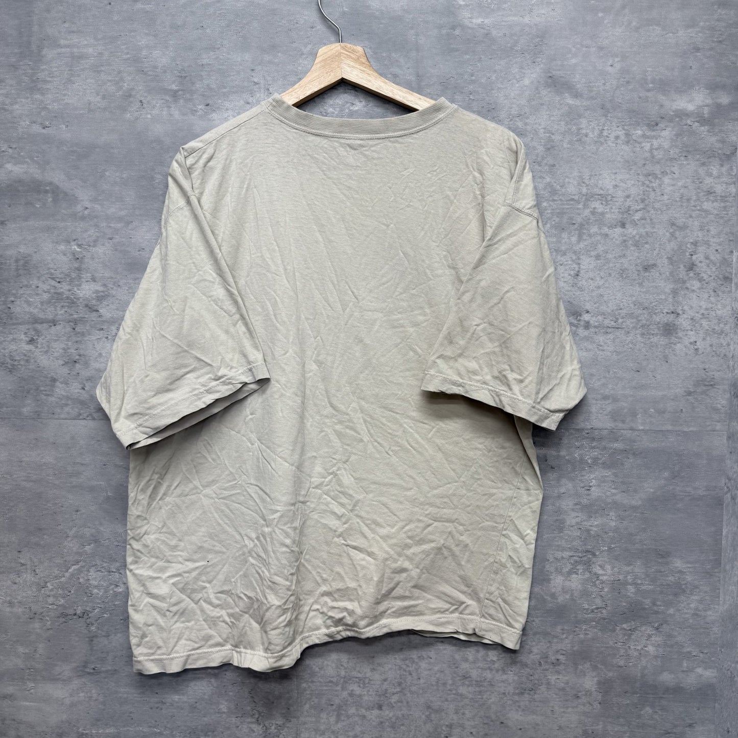 00s vintage 古着　ビンテージ　映画　ムービーTシャツ　フロントプリント　カジュアル　ベージュ