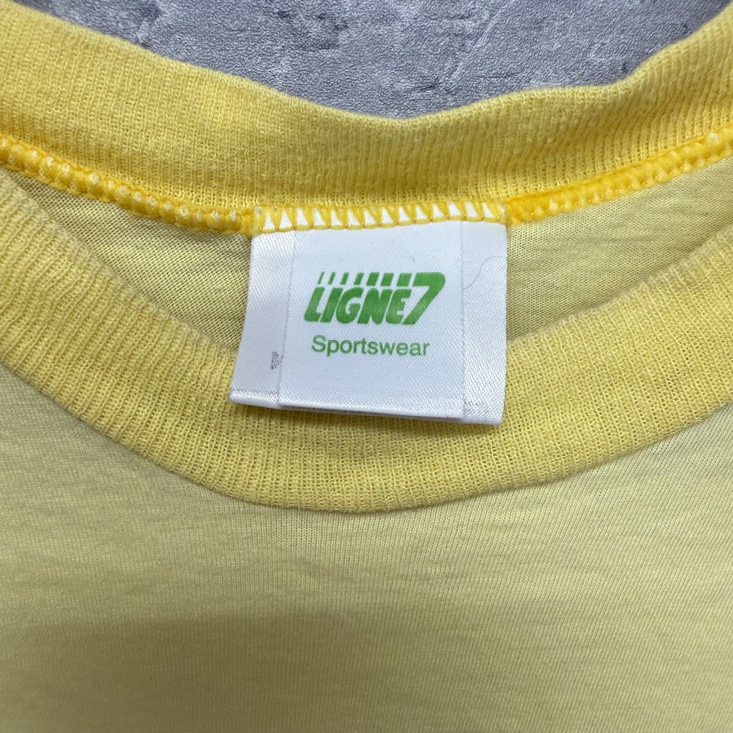 00s vintage 古着　ビンテージ　Tシャツ　LIGNE7 リンガー　アメカジ　カジュアル　フロントロゴ　イエロー