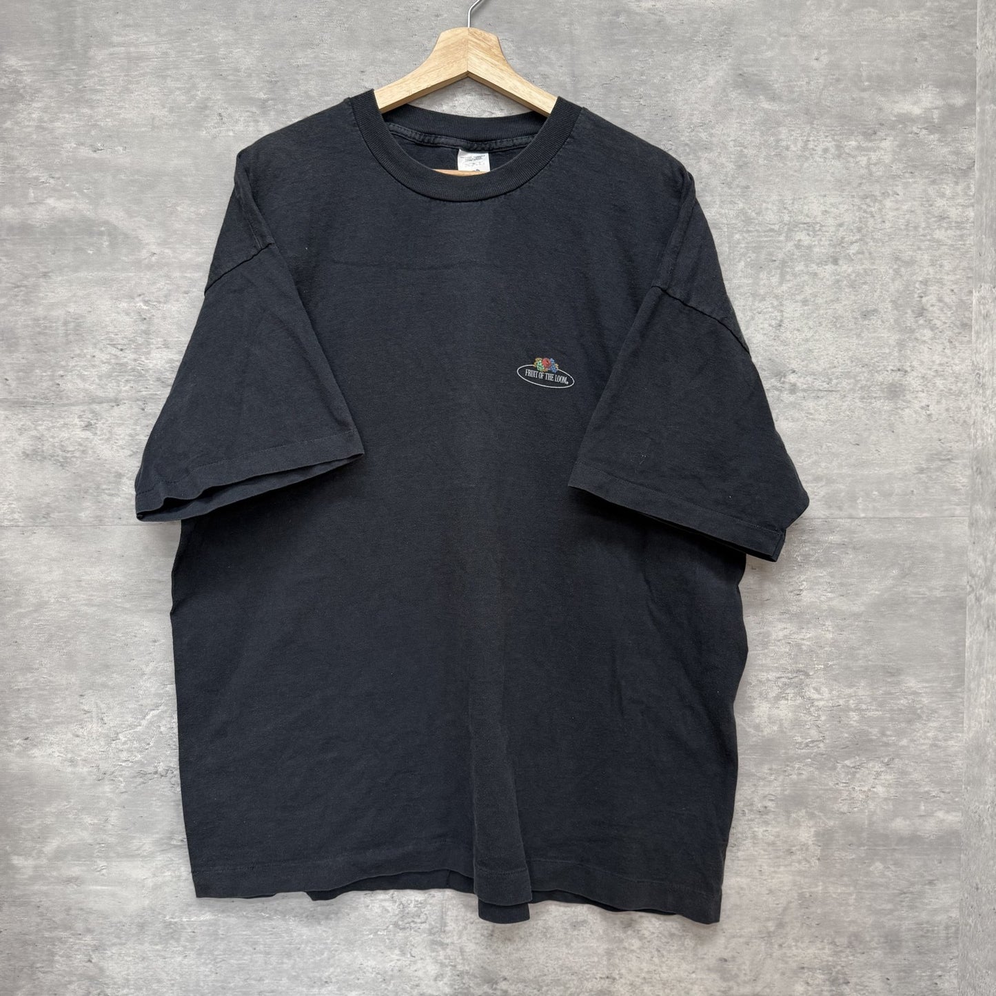 90s vintage 古着　ビンテージ　フルーツオブザルーム　Tシャツ　胸元ロゴ　両シングル　ユーロ　オーバーサイズ