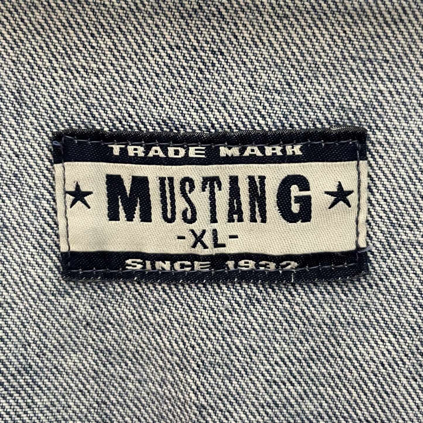 90s vintage 古着　ビンテージ　デニムジャケット　アメカジ　ストリート　イエローステッチ　短丈　MUSTANG