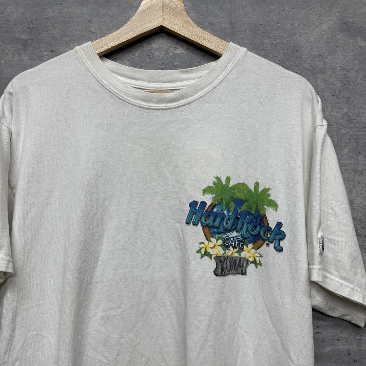 90s vintage 古着　ビンテージ　ハードロック　HardRock 胸元　バックプリント　アメカジ　ホワイト