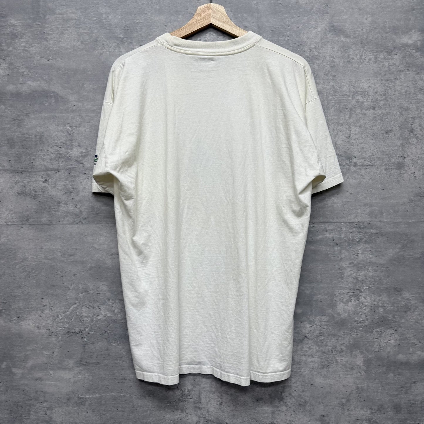 90s vintage 古着　ビンテージ　B&C フロントプリント　シティ　カジュアル　オーバーサイズ　ホワイト