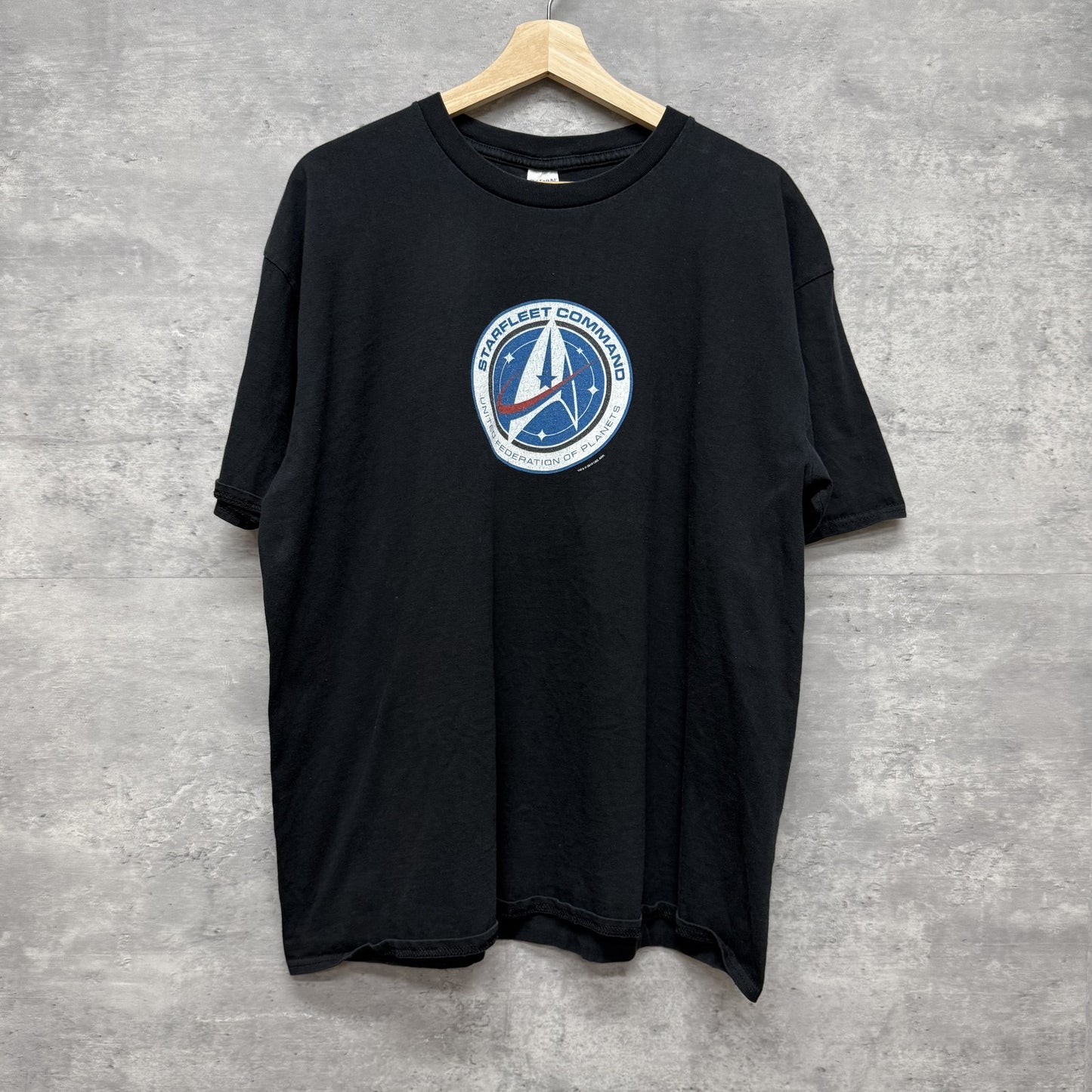 00s vintage 古着　ビンテージ　ギルダン　GILDAN ワンポイントプリント　ストリート　スケーター　ブラック