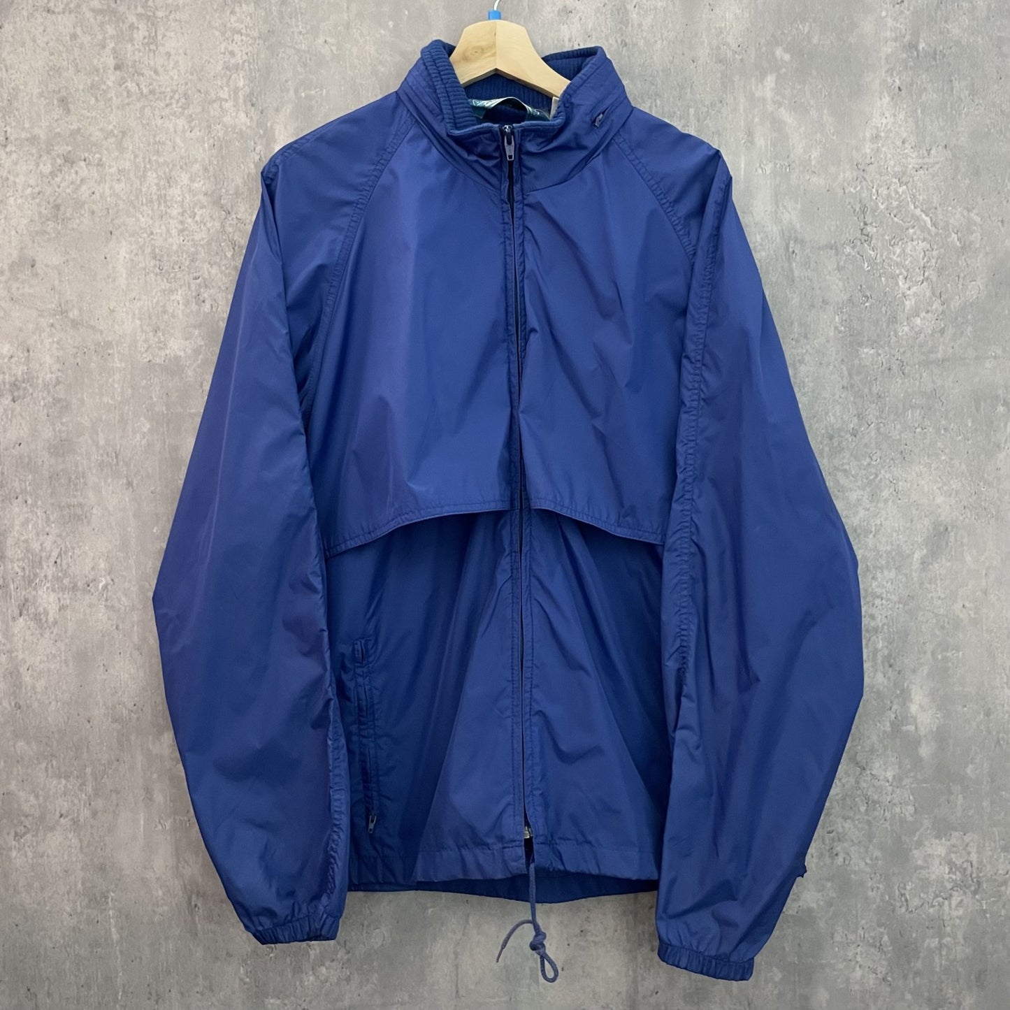 80s vintage 古着　ビンテージ　ウールリッチ　WOOLRICH  　ナイロンジャケット　ウィンドブレイカー　アウター単色　　フード付