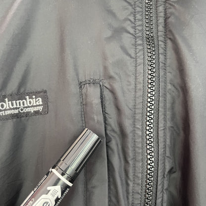 90s vintage Columbia 古着　ビンテージ　コロンビア　ナイロンジャケット　ブラック　テック　アウトドア　ジップアップ