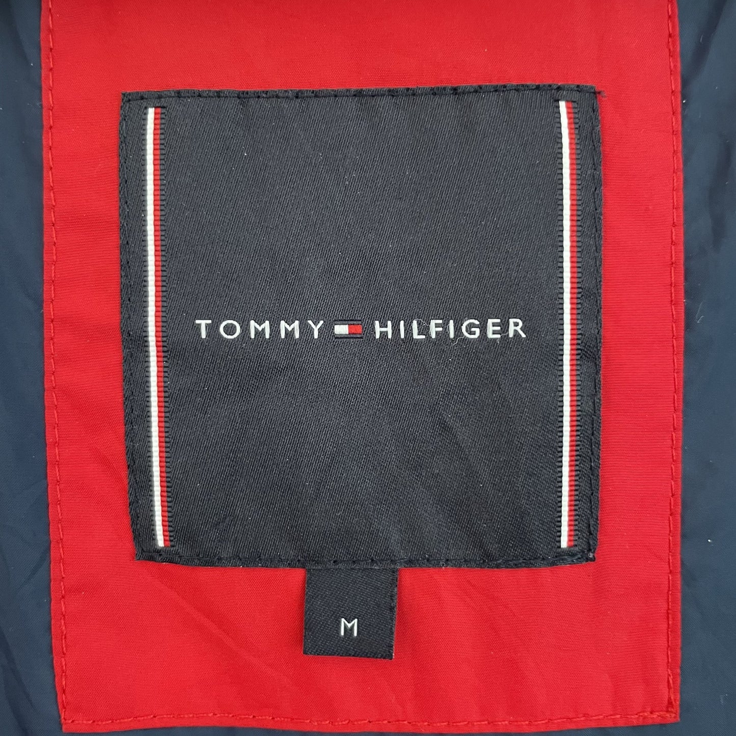 00s vintage 古着　ビンテージ　トミーヒルフィガー　TOMMYHILFIGER ダウンジャケット　フルジップ　ワンカラー　レッド