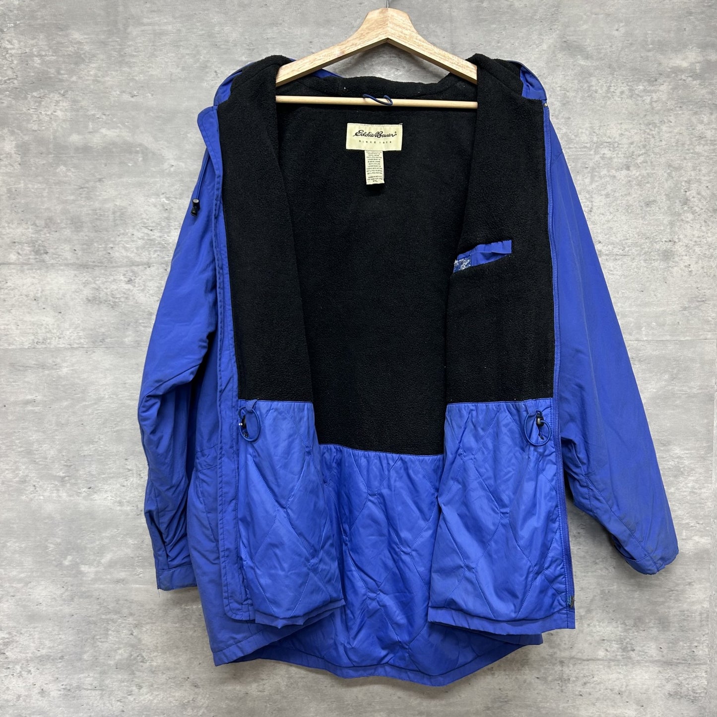 90s vintage 古着　ビンテージ　エディーバウアー　ナイロンジャケット　アウトドア　EddieBauer　オーバーサイズ